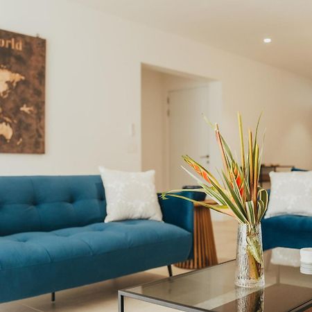 Appartement De Luxe Piscine Et Vue Mer Rivière Noire Extérieur photo