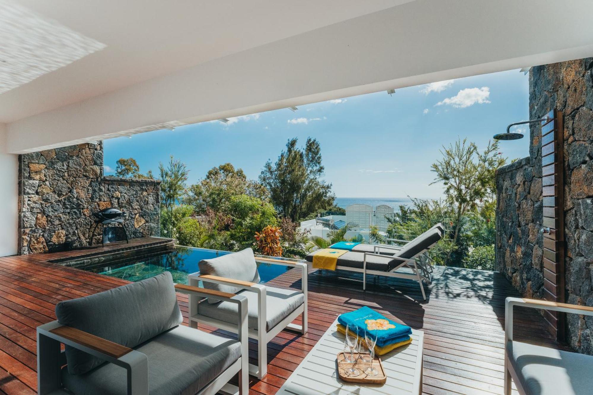 Appartement De Luxe Piscine Et Vue Mer Rivière Noire Extérieur photo