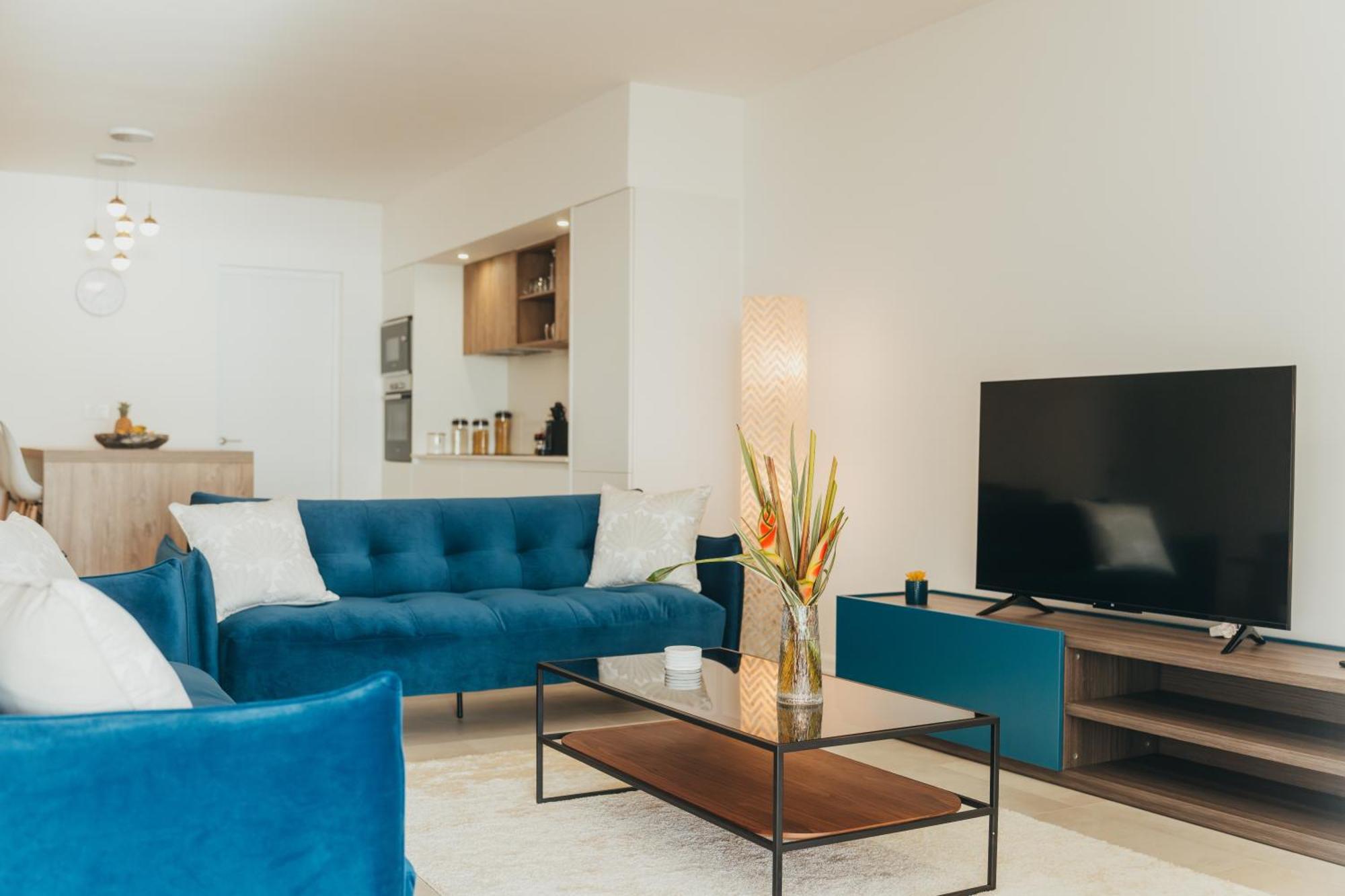Appartement De Luxe Piscine Et Vue Mer Rivière Noire Extérieur photo