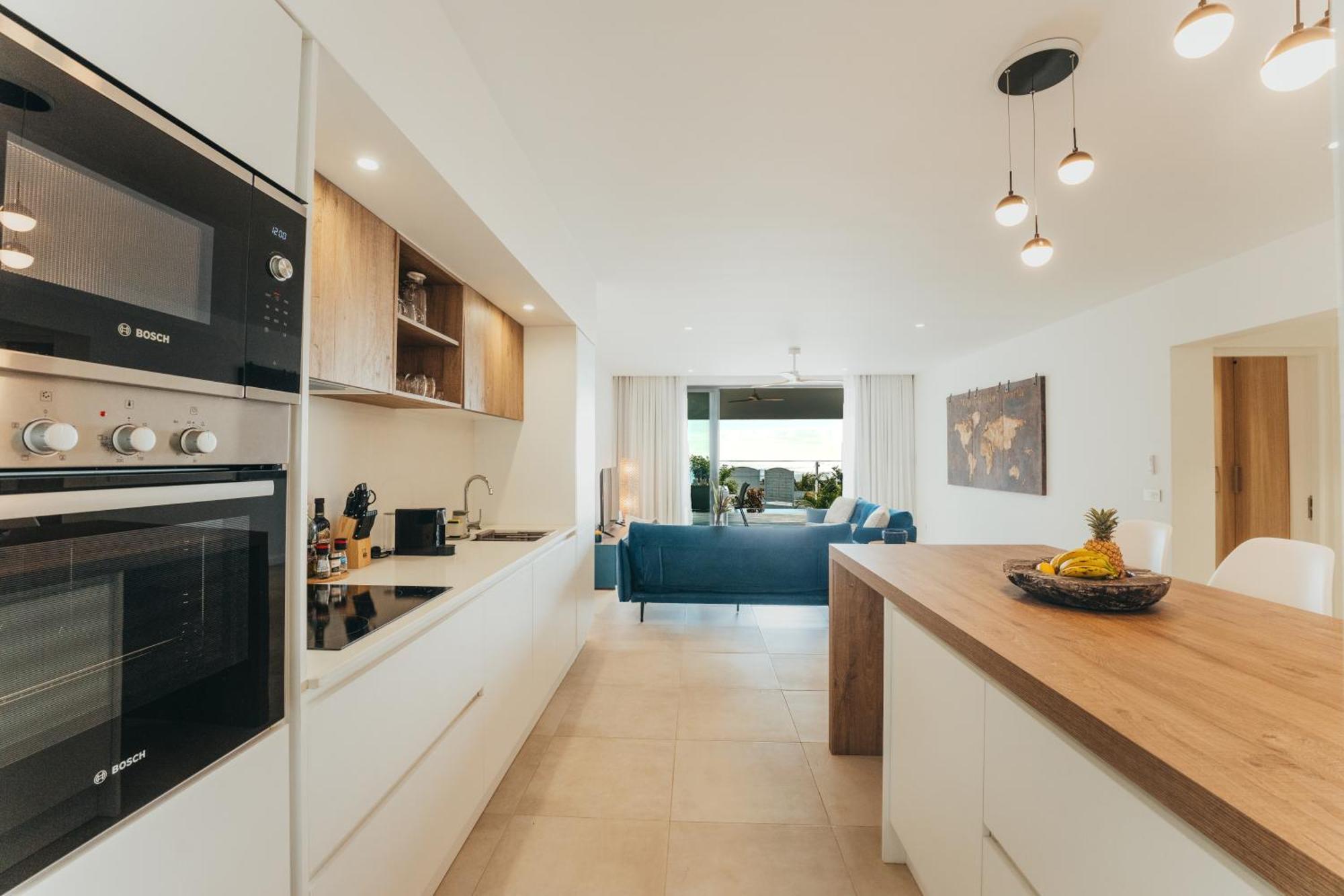 Appartement De Luxe Piscine Et Vue Mer Rivière Noire Extérieur photo
