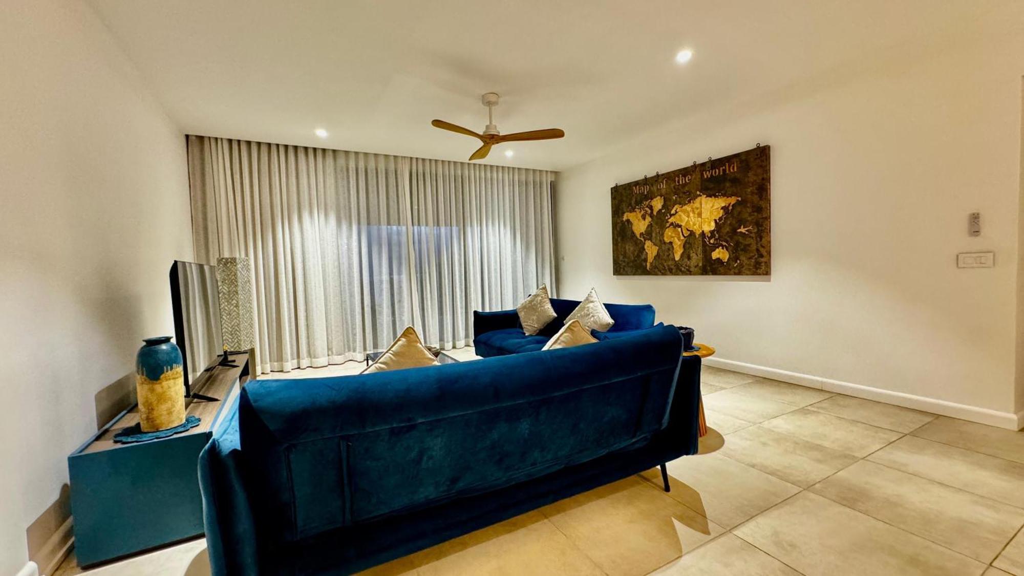 Appartement De Luxe Piscine Et Vue Mer Rivière Noire Extérieur photo