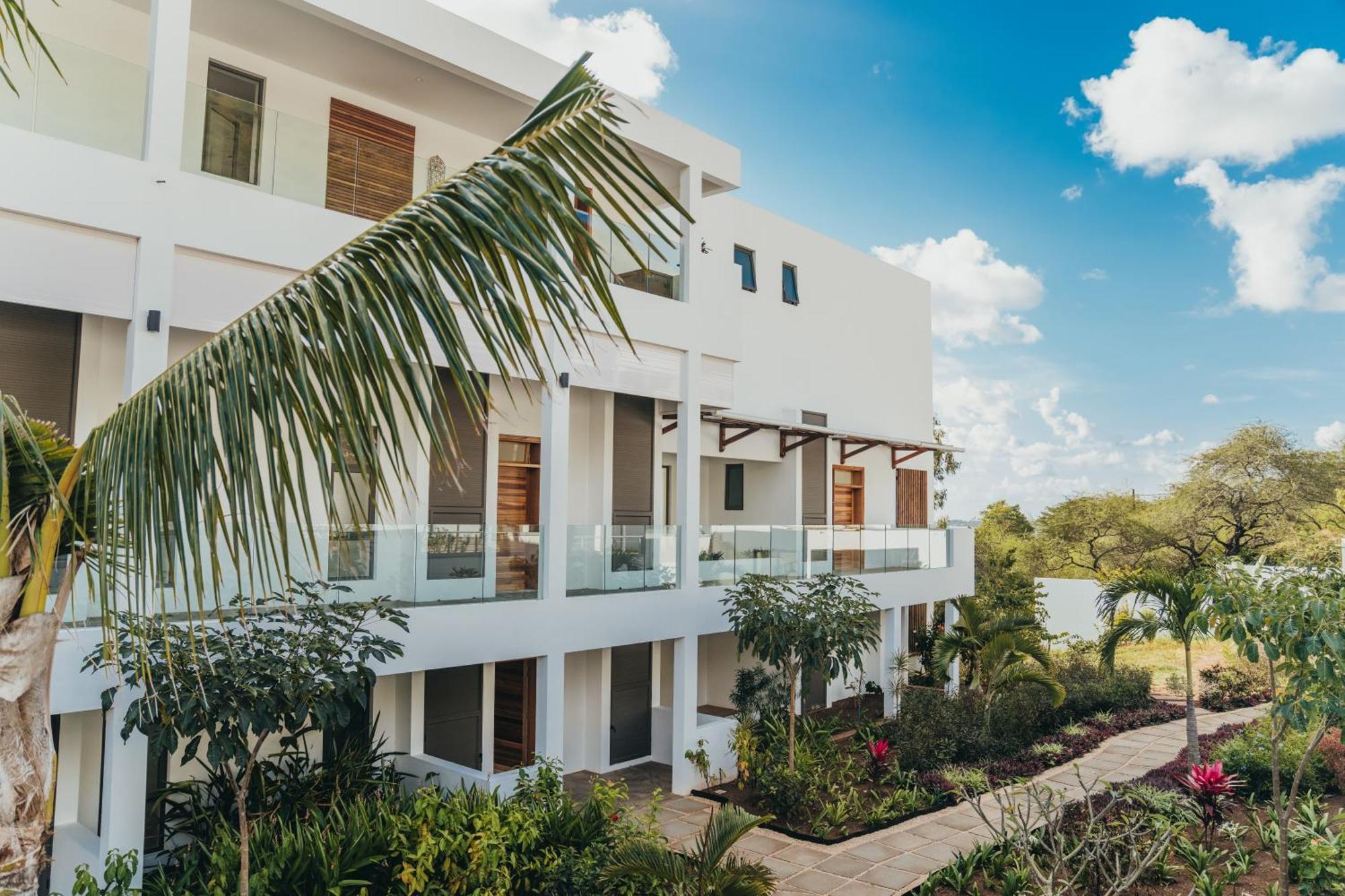 Appartement De Luxe Piscine Et Vue Mer Rivière Noire Extérieur photo